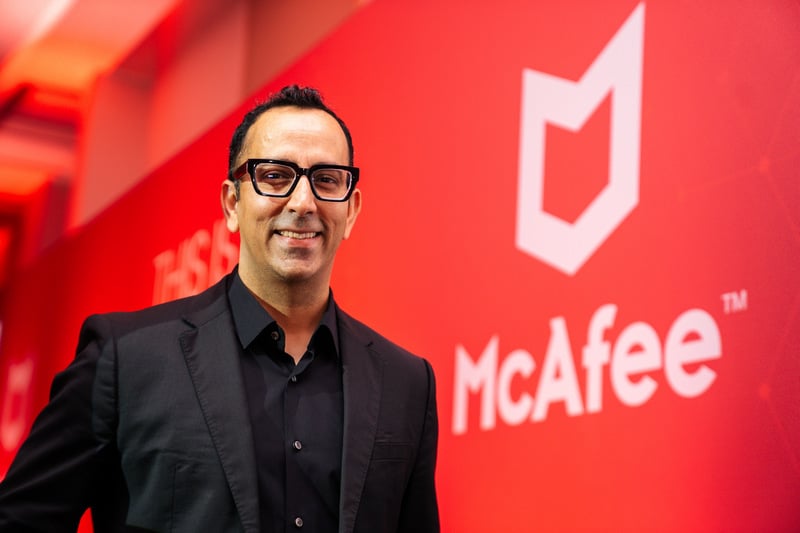 - Top CNN Featured Futurist Keynote Speaker on AI, Tech Leadership