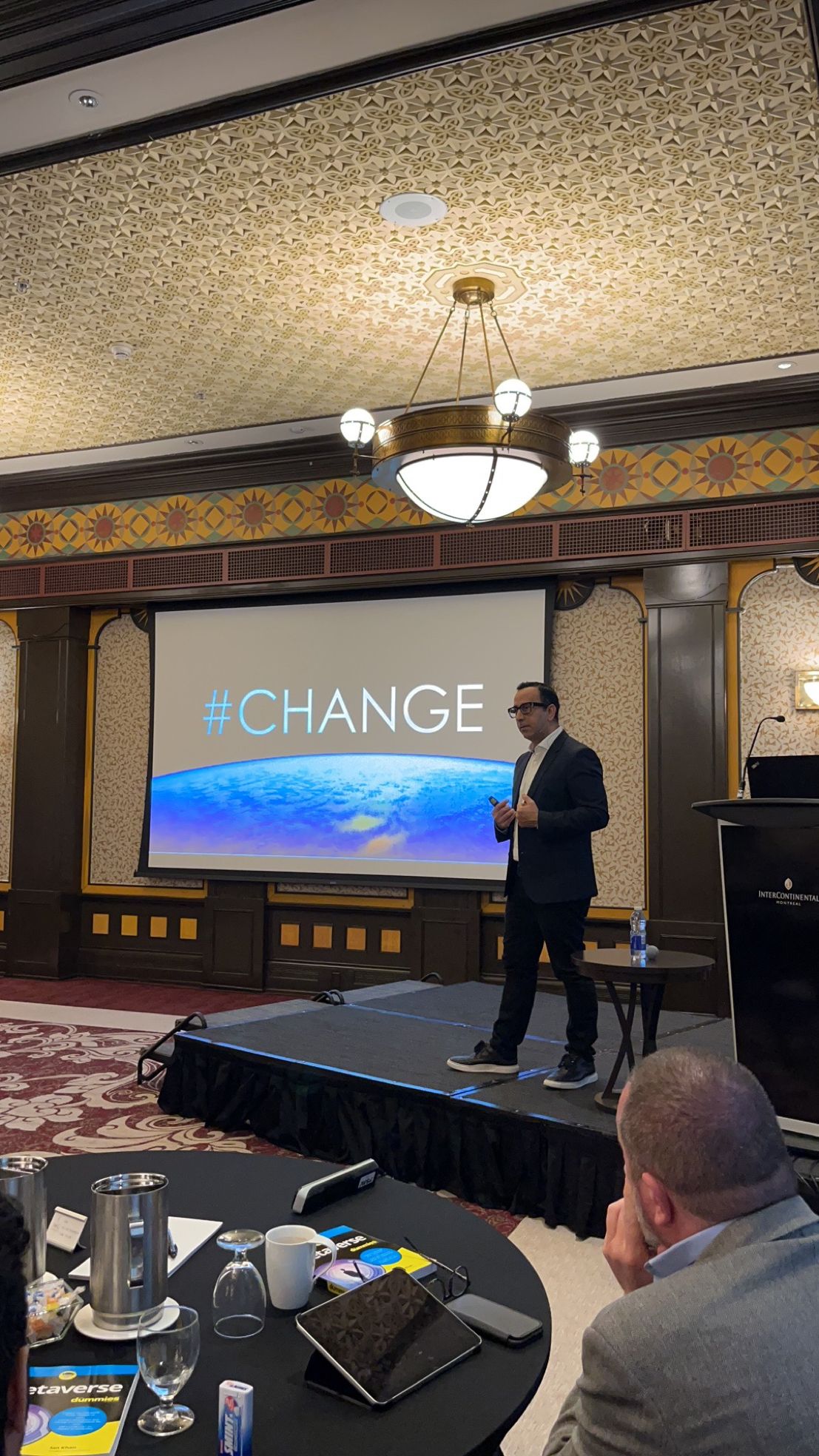 - Top CNN Featured Futurist Keynote Speaker on AI, Tech Leadership